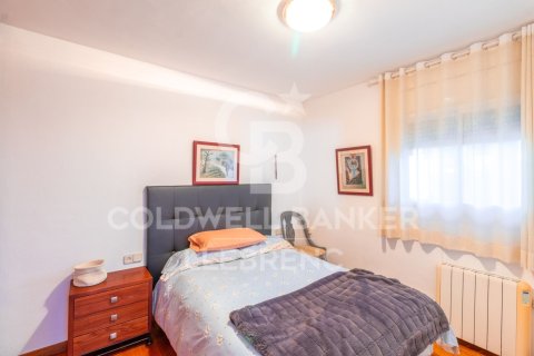 House for sale in Sant Cugat Del Valles, Barcelona, Spain 5 bedrooms, 290 sq.m. No. 157238 - photo 19