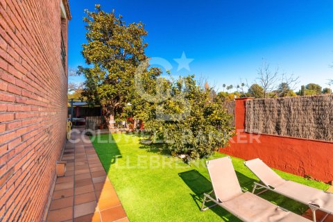 House for sale in Sant Cugat Del Valles, Barcelona, Spain 5 bedrooms, 290 sq.m. No. 157238 - photo 9