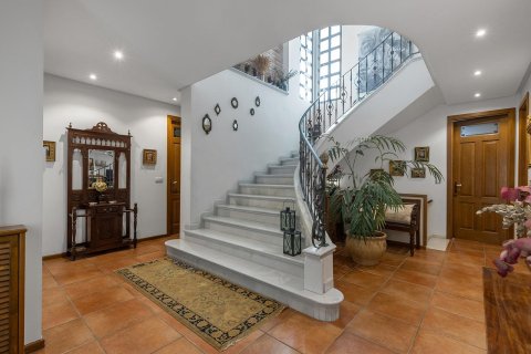 Villa for sale La Veleta, Alicante, Spain 7 bedrooms, 800 sq.m. No. 139313 - photo 17