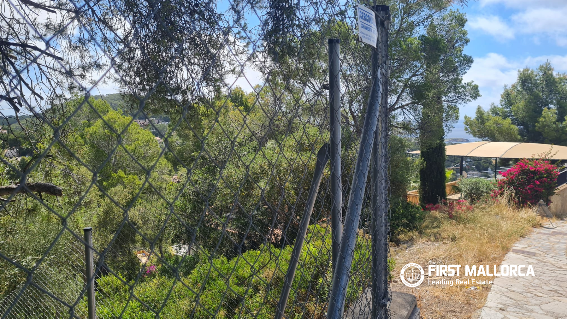 Land plot in Mallorca, Spain 812 sq.m. No. 173815