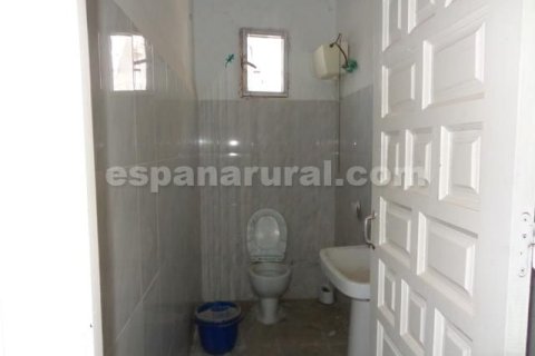 House for sale in Oria, Almeria, Spain 200 sq.m. No. 184108 - photo 3