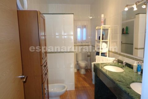 Casa in vendita a Oria, Almeria, Spagna 5 camere da letto, 118 mq. N° 184110 - foto 7