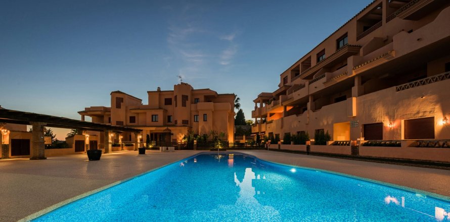 Apartamento en Benahavís, Málaga, España 1 dormitorio, 79 m2 No. 137051