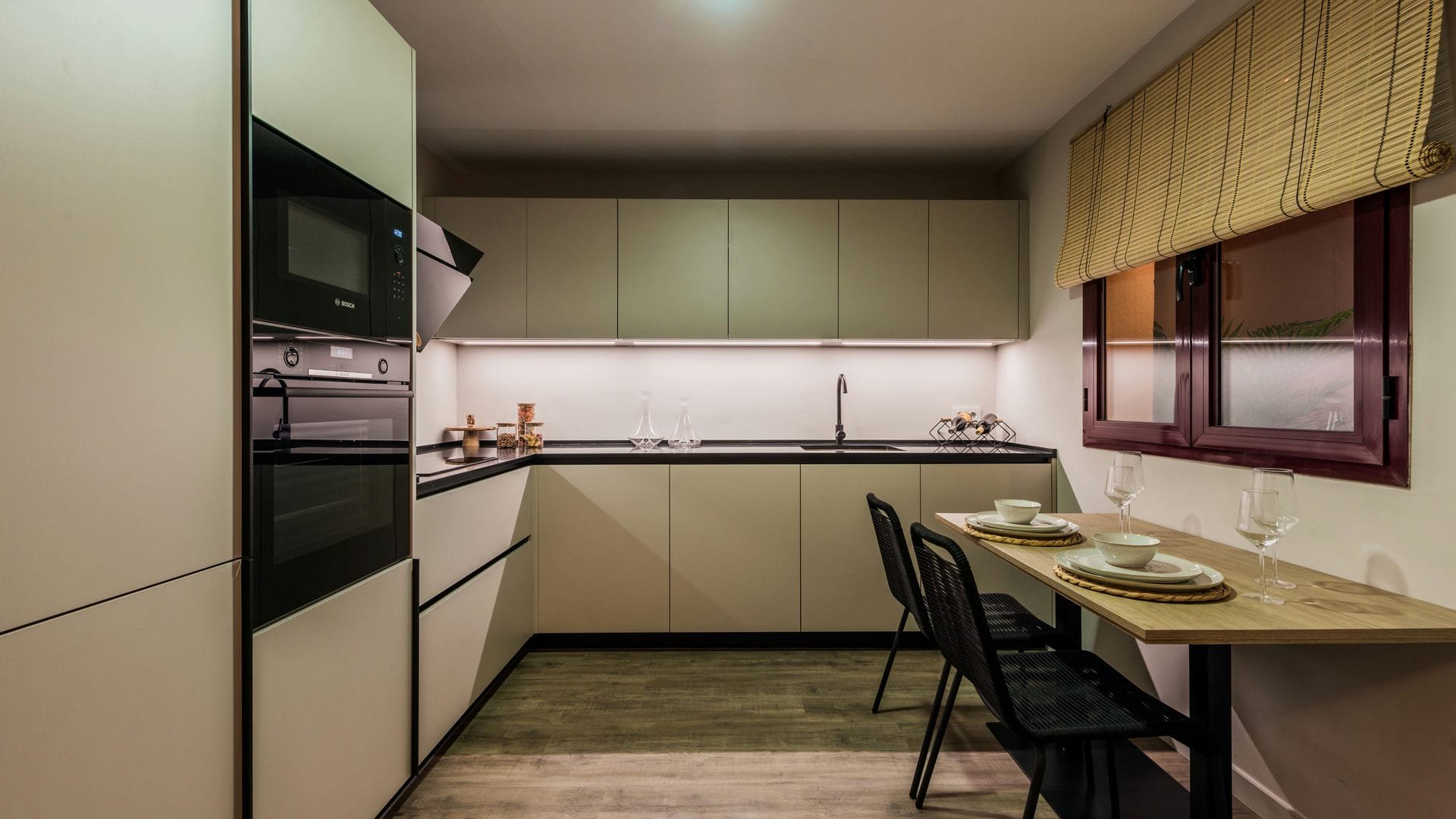 Appartamento a Benahavis, Malaga, Spagna 3 camere da letto, 131 mq. N° 137052