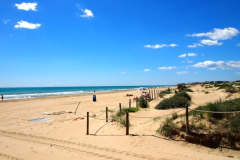 Apartment à vendre à Guardamar del Segura, Alicante, Espagne, 2 chambres, 80 m2 No. 145236 - photo 22