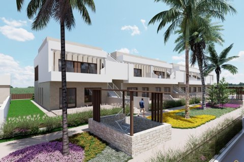 Bungalow for sale in Los Alcazares, Murcia, Spain 3 bedrooms, 100 sq.m. No. 141906 - photo 1