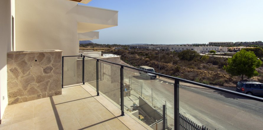 Townhouse in Monforte del Cid, Alicante, Spanien 3 Schlafzimmer, 171 m2 Nr. 168379