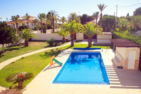 Villa pārdošanā Cabo Roig, Alicante, Spānijā 3 istabas, 294 m2 Nr. 144721 - attēls 21