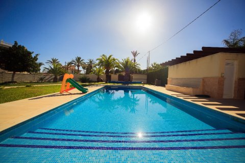 Villa pārdošanā Cabo Roig, Alicante, Spānijā 3 istabas, 294 m2 Nr. 144721 - attēls 4