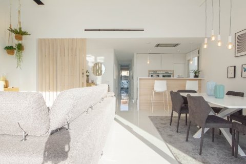 Villa till salu i Torrevieja, Alicante, Spanien 3 sovrum, 117 kvm. Nr. 144717 - foto 7