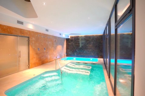 Apartamento en venta en Benidorm, Alicante, España 2 dormitorios, 274 m2 No. 144722 - foto 29