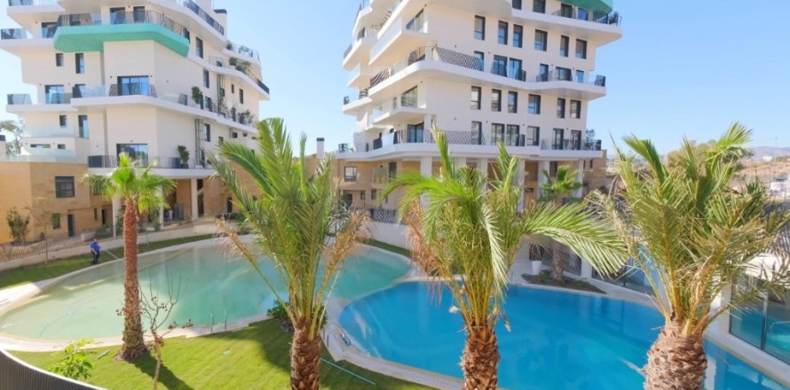 Apartamento en Benidorm, Alicante, España 2 dormitorios, 274 m2 No. 144722