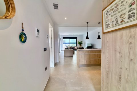 Продажа виллы в Бенихофар, Аликанте, Испания 3 спальни, 118м2 №163767 - фото 8