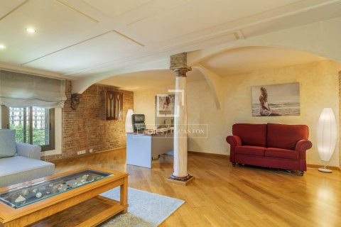 Dzīvoklis pārdošanā Barcelona, Spānijā 4 istabas, 261 m2 Nr. 168935 - attēls 9