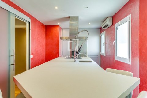 Dzīvoklis pārdošanā Barcelona, Spānijā 4 istabas, 261 m2 Nr. 168935 - attēls 18