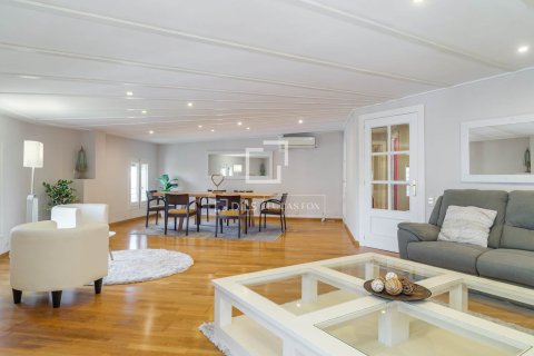 Dzīvoklis pārdošanā Barcelona, Spānijā 4 istabas, 261 m2 Nr. 168935 - attēls 5