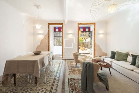 Dzīvoklis pārdošanā Barcelona, Spānijā 3 istabas, 150 m2 Nr. 168933 - attēls 3