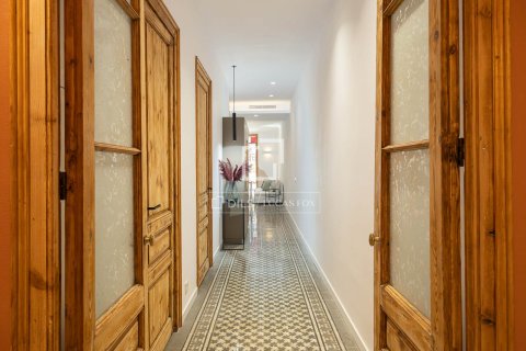 Dzīvoklis pārdošanā Barcelona, Spānijā 3 istabas, 150 m2 Nr. 168933 - attēls 18