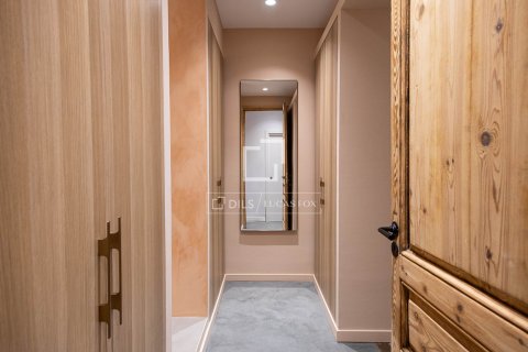 Dzīvoklis pārdošanā Barcelona, Spānijā 3 istabas, 150 m2 Nr. 168933 - attēls 30