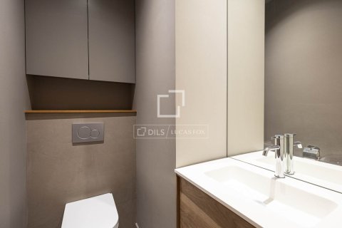 Dzīvoklis pārdošanā Barcelona, Spānijā 3 istabas, 150 m2 Nr. 168933 - attēls 20