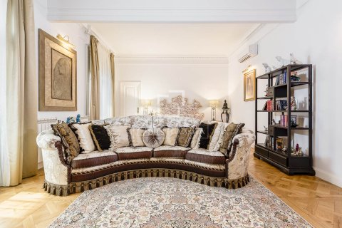 Dzīvoklis pārdošanā Barcelona, Spānijā 5 istabas, 302 m2 Nr. 168930 - attēls 17