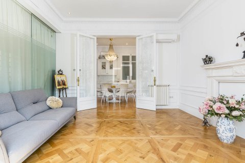 Dzīvoklis pārdošanā Barcelona, Spānijā 5 istabas, 302 m2 Nr. 168930 - attēls 4