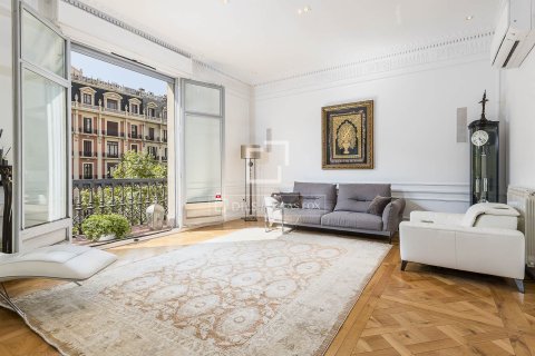 Dzīvoklis pārdošanā Barcelona, Spānijā 5 istabas, 302 m2 Nr. 168930 - attēls 6