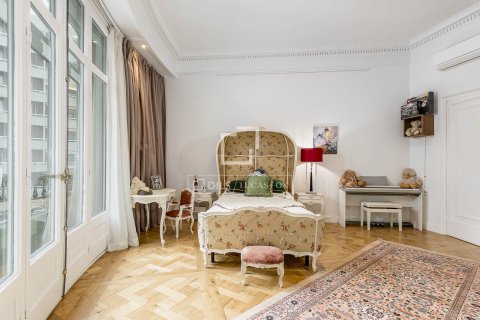Dzīvoklis pārdošanā Barcelona, Spānijā 5 istabas, 302 m2 Nr. 168930 - attēls 28