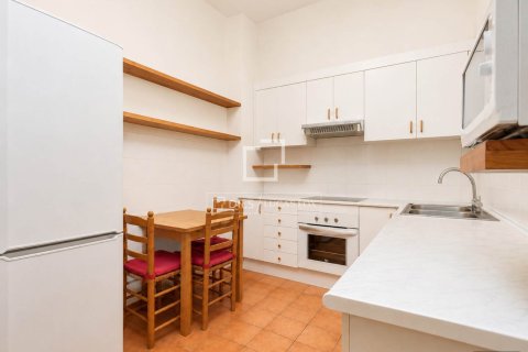 Huoneisto myytävänä Barcelona, Espanja, 3 makuuhuonetta, 156 m2 No. 168934 - kuva 23