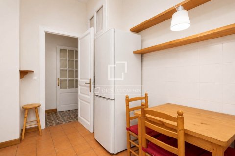 Huoneisto myytävänä Barcelona, Espanja, 3 makuuhuonetta, 156 m2 No. 168934 - kuva 25