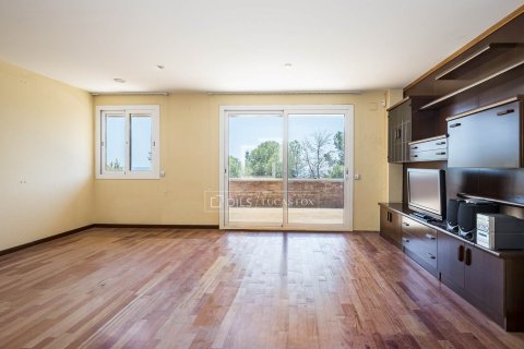 Dzīvoklis pārdošanā Castelldefels, Barcelona, Spānijā 3 istabas, 153 m2 Nr. 168929 - attēls 18