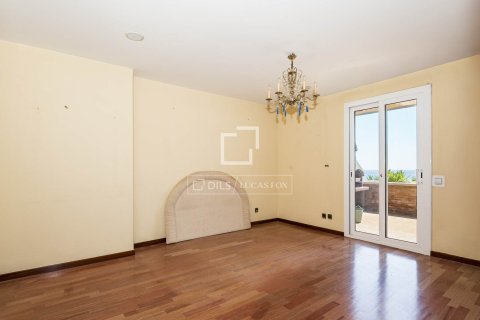 Dzīvoklis pārdošanā Castelldefels, Barcelona, Spānijā 3 istabas, 153 m2 Nr. 168929 - attēls 22