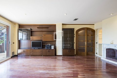 Dzīvoklis pārdošanā Castelldefels, Barcelona, Spānijā 3 istabas, 153 m2 Nr. 168929 - attēls 19