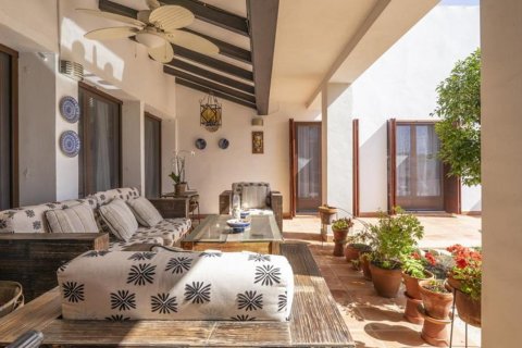 Villa till salu i El Valle Golf Resort, Murcia, Spanien 5 sovrum, 204 kvm. Nr. 161528 - foto 15