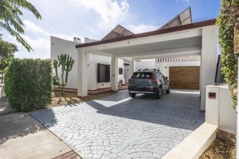 Villa till salu i El Valle Golf Resort, Murcia, Spanien 5 sovrum, 204 kvm. Nr. 161528 - foto 16