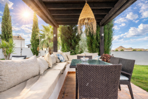 Villa for sale in El Valle Golf Resort, Murcia, Spain 5 bedrooms, 400 sq.m. No. 161516 - photo 10