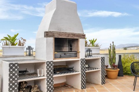 Villa for sale in El Valle Golf Resort, Murcia, Spain 5 bedrooms, 400 sq.m. No. 161516 - photo 9