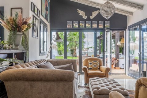 Villa for sale in El Valle Golf Resort, Murcia, Spain 5 bedrooms, 400 sq.m. No. 161516 - photo 29