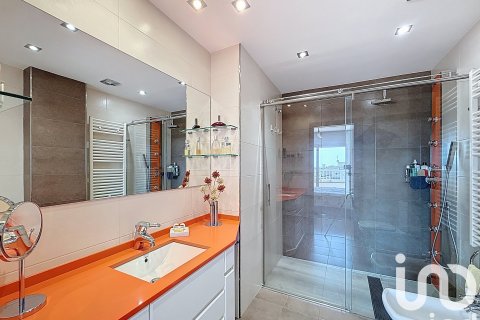 Hus till salu i Pineda de Mar, Barcelona, Spanien 5 sovrum, 469 kvm. Nr. 153378 - foto 15