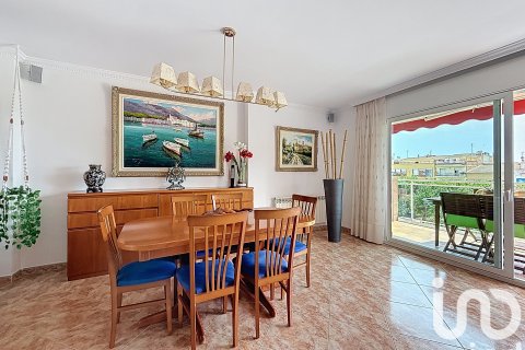 Hus till salu i Pineda de Mar, Barcelona, Spanien 5 sovrum, 469 kvm. Nr. 153378 - foto 2