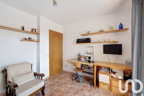 Hus till salu i Pineda de Mar, Barcelona, Spanien 5 sovrum, 469 kvm. Nr. 153378 - foto 19