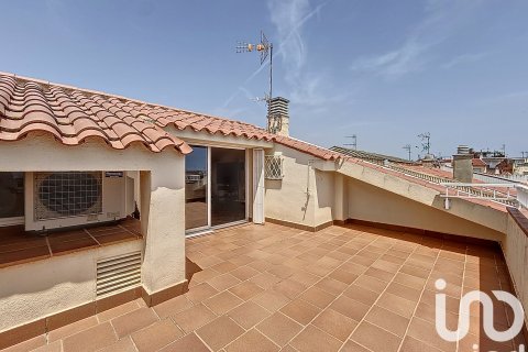 Hus till salu i Pineda de Mar, Barcelona, Spanien 5 sovrum, 469 kvm. Nr. 153378 - foto 27