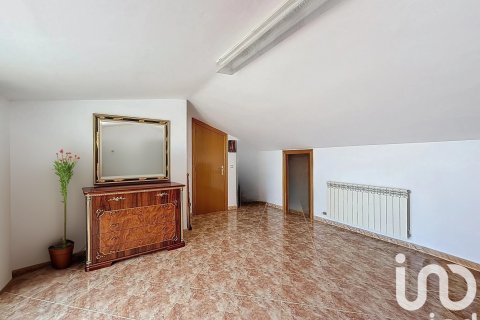 Hus till salu i Pineda de Mar, Barcelona, Spanien 5 sovrum, 469 kvm. Nr. 153378 - foto 30