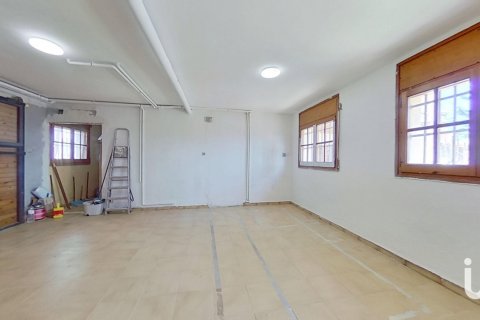 Hus till salu i Creixell, Tarragona, Spanien 4 sovrum, 345 kvm. Nr. 153375 - foto 26