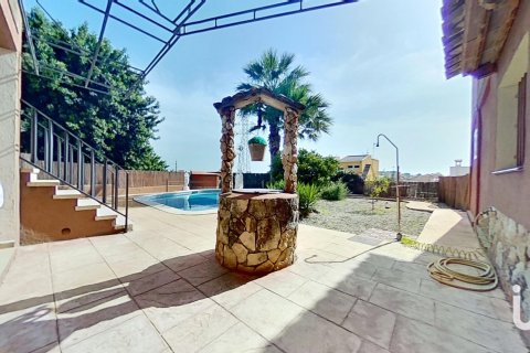 Hus till salu i Creixell, Tarragona, Spanien 4 sovrum, 345 kvm. Nr. 153375 - foto 22