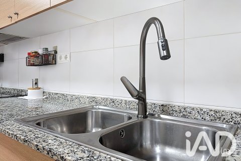 Apartment for sale in Tordera, Barcelona, Spain 2 bedrooms, 92 sq.m. No. 188200 - photo 9