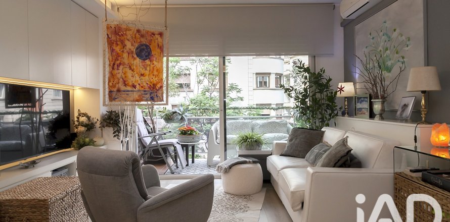 Apartment à Barcelona, Espagne 44 m2 No. 188205