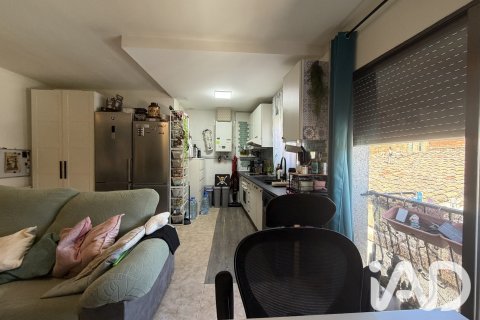 Apartment for sale in Tàrrega, Lleida, Spain 3 bedrooms, 94 sq.m. No. 188202 - photo 7