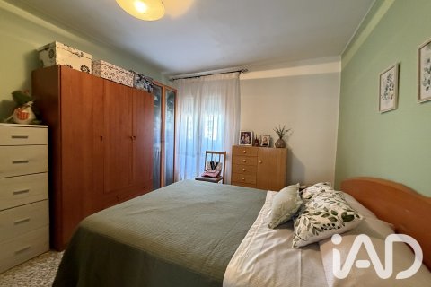 Apartment for sale in Balaguer, Lleida, Spain 3 bedrooms, 90 sq.m. No. 188203 - photo 25