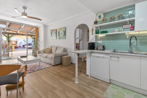 Wohnung zum Verkauf in Torrevieja, Alicante, Spanien 2 Schlafzimmer, 64 m2 Nr. 160877 - Foto 8